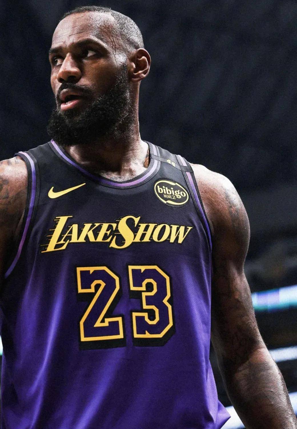 全运会乒乓球女团决赛河北队不敌山东队收获银牌之...（全运会乒乓球女团决赛：河北不敌山东，摘得银牌）