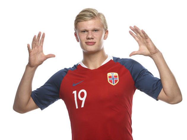 半场战报：美因茨0-0门兴格拉德巴赫（中场速报：美因茨与门兴格拉德巴赫0-0互交白卷）