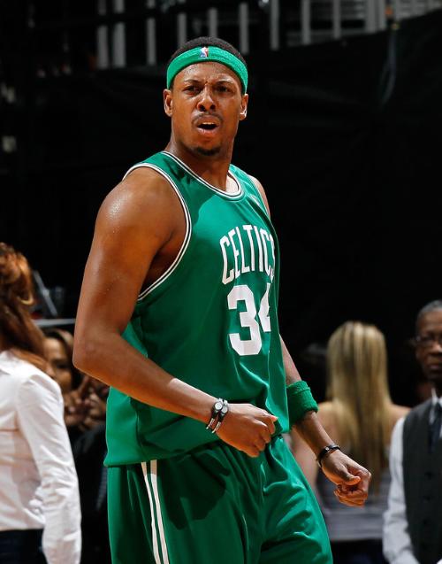 曼晚：缺乏比赛时间，梅努入选世界杯大名单的梦想变得渺茫（曼晚：出场时间有限，梅努跻身世界杯名单的希望日益渺茫）