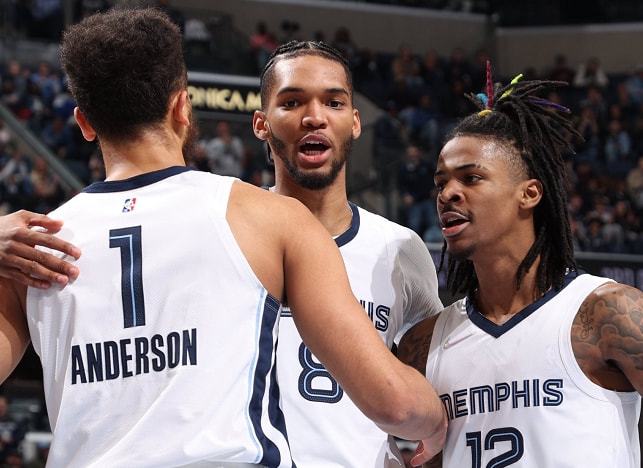 早报：英格兰流行下克上（晨报：英格兰弱队频频爆冷）