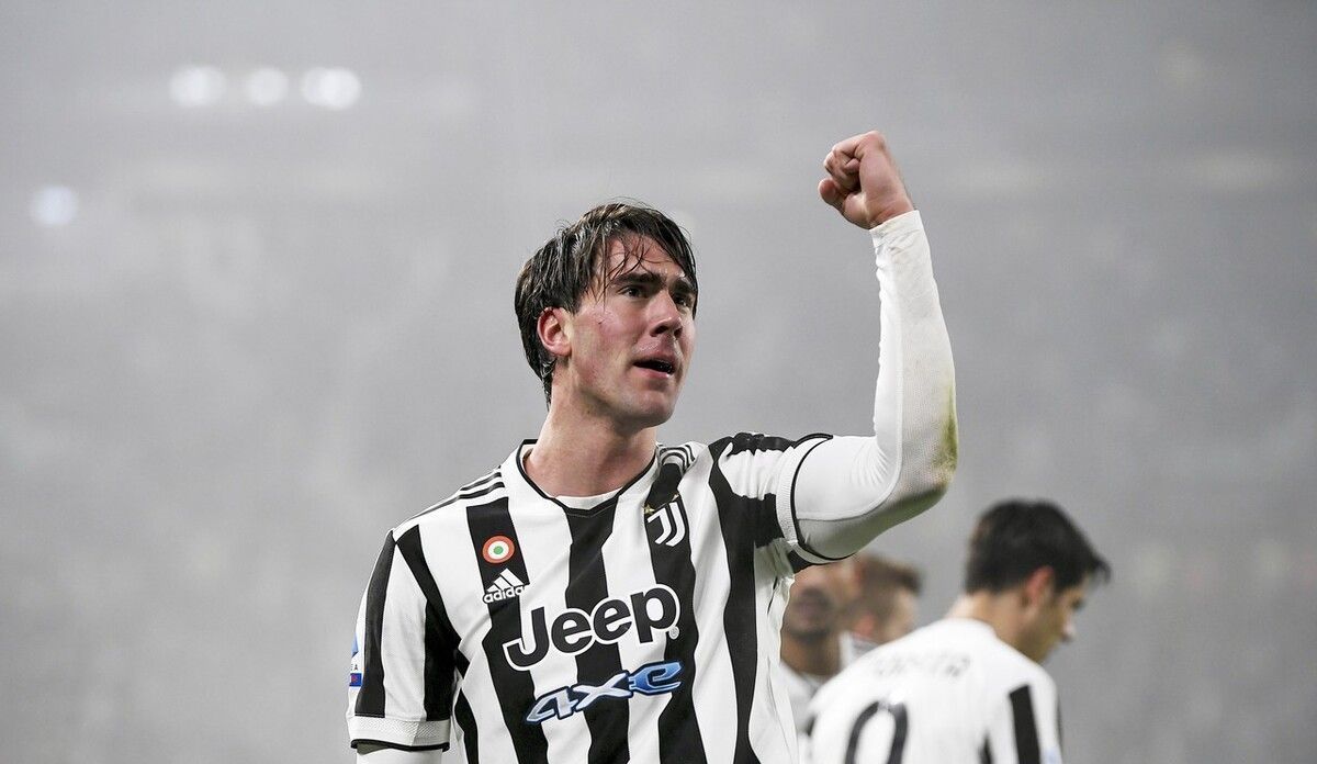 西媒：乌奈·西蒙或因伤缺席对土耳其的比赛，拉亚有望首发（西媒称乌奈·西蒙恐因伤缺席战土耳其，拉亚有望出任首发门将）