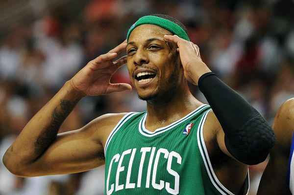 巴媒：内马尔左膝半月板受损，可能会赛季报销（巴媒：内马尔左膝半月板受伤，赛季恐提前结束）