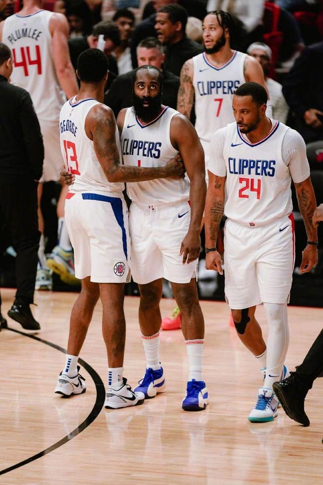 科内：佩莱格里尼和苏莱是全队最有才华的，但我们的支援不够（科内：佩莱格里尼、苏莱天赋超群，但球队支援不足）