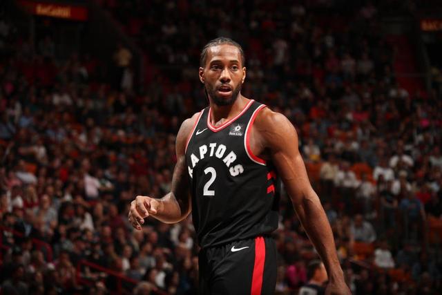 这扣篮我能看100遍（这个扣篮，百看不厌）