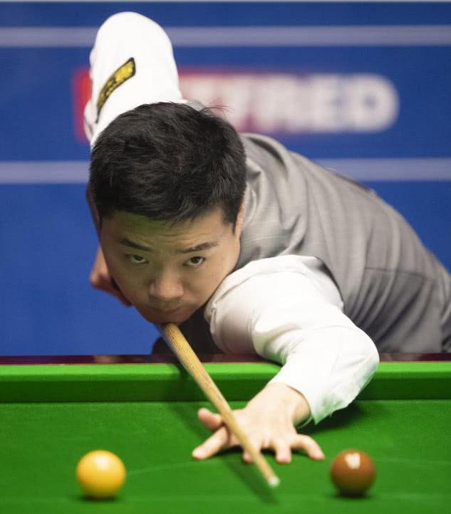 德里的年轻 德里的年轻