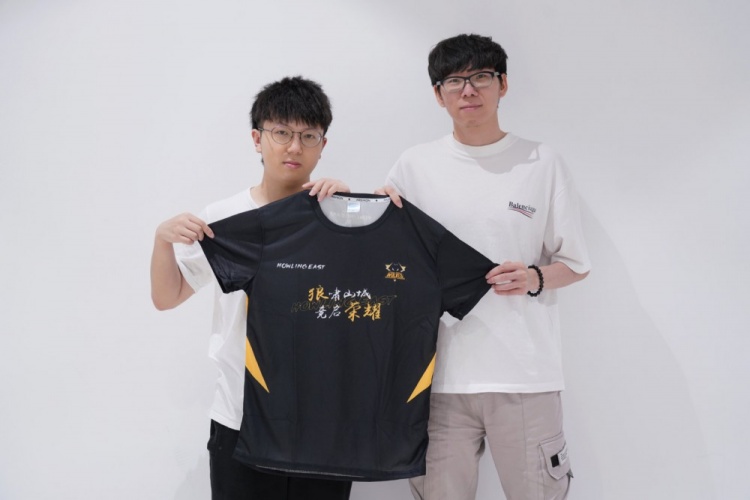 直接被一脚 直接被一脚